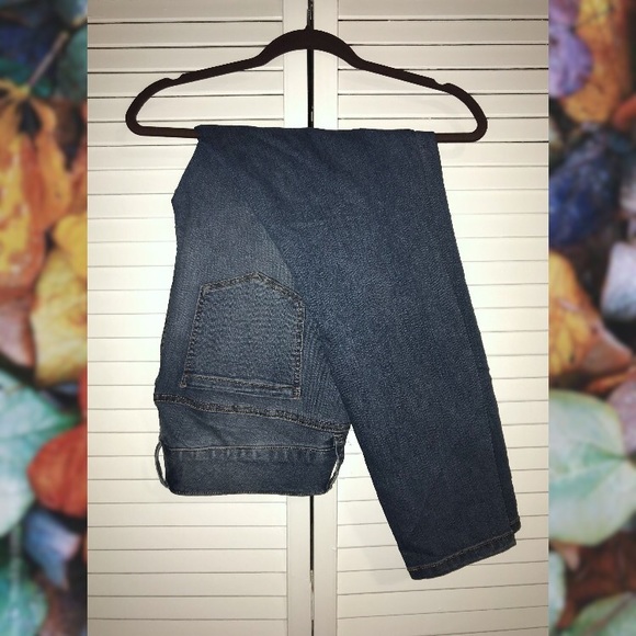 NWOT Torrid Denim Jeggings Medium Wash - Picture 2 of 4